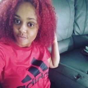 Meet your Posher, Aneicia